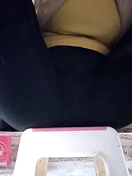 JasminePham online show from 01-20-25, 04:10