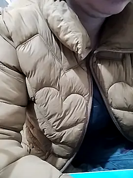 JasminePham online show from 11-19-25, 12:54