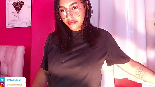 Snapshot of MaverickGray chatting on 01-14-25, 01:06 MaverickGray online show from 01-14-25, 01:06