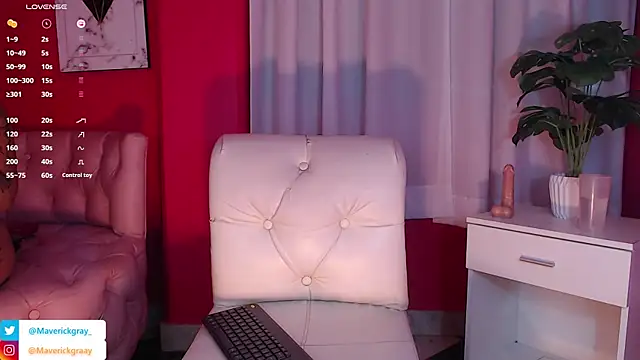 Snapshot of MaverickGray chatting on 01-14-25, 04:08 MaverickGray online show from 01-14-25, 04:08