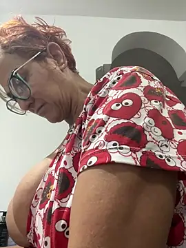 anastasia and jordan online show from 04-08-26, 10:59