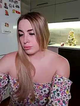 Cute Hot Alice online show from 12-26-24, 07:27