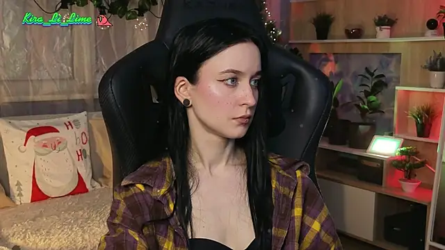 KiraLiLime online show from 01-08-25, 12:49