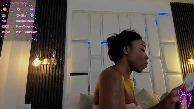 mia schwarz online show from 10-10-25, 12:59