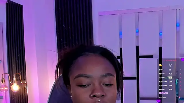 mia schwarz online show from 11-17-25, 07:14