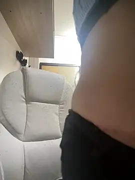 Kharla Marin online show from 11-10-25, 10:31