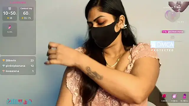 Snapshot of sameeksha_9 chatting on 10-13-25, 05:51 sameeksha 9 online show from 10-13-25, 05:51