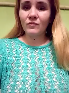 Snapshot of SannyMILF chatting on 12-16-24, 02:49 SannyMILF online show from 12-16-24, 02:49