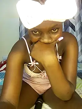 Snapshot of Slimthick900 chatting on 03-14-25, 06:50 Slimthick900 online show from 03-14-25, 06:50