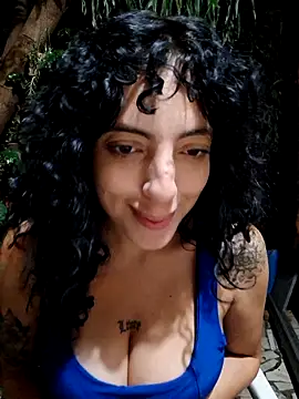 Snapshot of Sweet-diamondxxx chatting on 11-01-25, 02:35 Sweet-diamondxxx online show from 11-01-25, 02:35