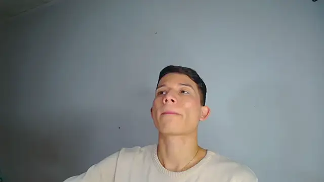 Snapshot of bryamer_19 chatting on 02-24-25, 11:19 bryamer 19 online show from 02-24-25, 11:19