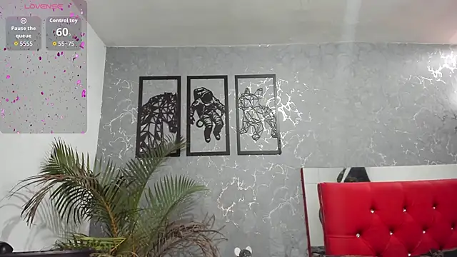 Snapshot of pepe_joness chatting on 12-05-25, 01:31 pepe joness online show from 12-05-25, 01:31