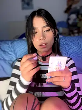 -Loren- online show from 10-22-25, 11:10