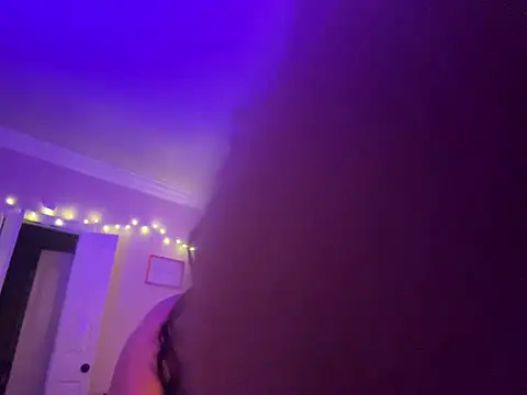 Snapshot of karrmmaa chatting on 02-28-25, 12:20 karrmmaa online show from 02-28-25, 12:20