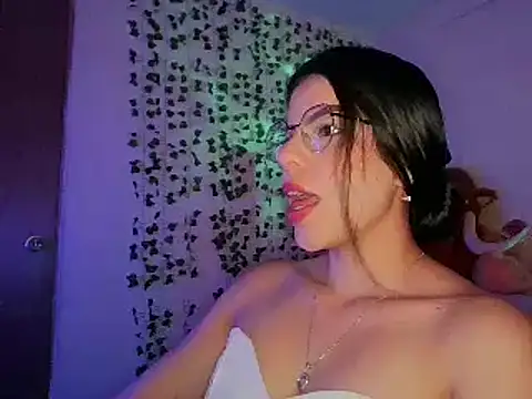 Adararose1 online show from 12-18-24, 04:17