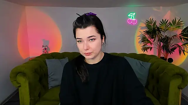  Sun Shy  online show from 10-27-25, 06:28