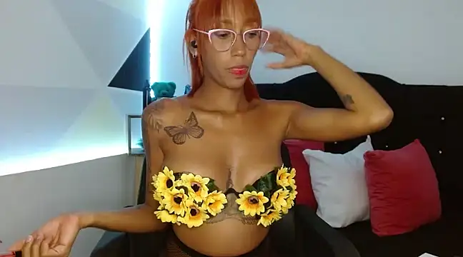 ZashaRomero online show from 03-07-25, 10:54