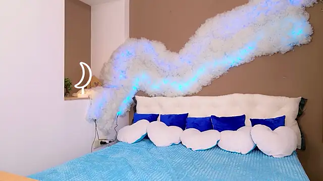 GloriNichols online show from 11-16-25, 06:08