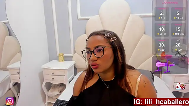 Lilithcaballero online show from 01-11-25, 12:12