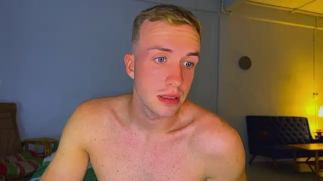 Snapshot of tommy_cumfinger chatting on 02-01-26, 01:42 tommy cumfinger online show from 02-01-26, 01:42