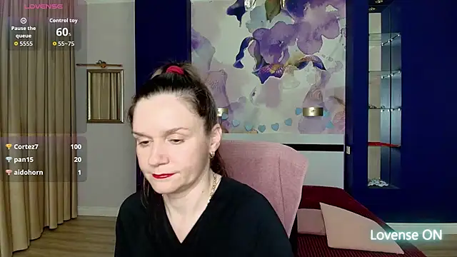 AriaGray online show from 02-14-26, 10:06