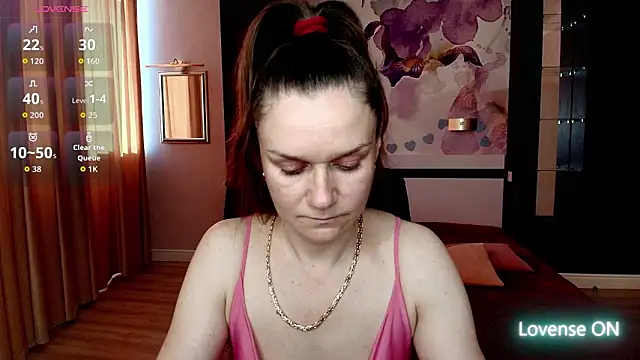 AriaGray online show from 02-19-26, 01:07