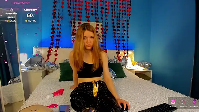 Eva  Lewis online show from 02-16-25, 01:14