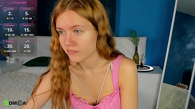 Eva  Lewis online show from 11-26-25, 01:06