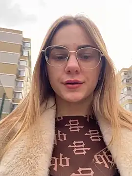 Snapshot of GraceTorrez chatting on 12-23-24, 12:19 GraceTorrez online show from 12-23-24, 12:19