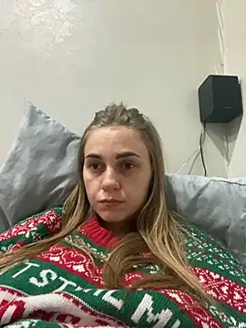 Snapshot of GraceTorrez chatting on 01-03-25, 06:57 GraceTorrez online show from 01-03-25, 06:57