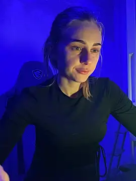 Snapshot of GraceTorrez chatting on 01-06-25, 10:15 GraceTorrez online show from 01-06-25, 10:15