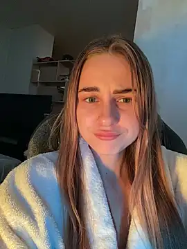 Snapshot of GraceTorrez chatting on 01-21-25, 01:00 GraceTorrez online show from 01-21-25, 01:00