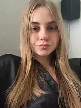 Snapshot of GraceTorrez chatting on 01-27-25, 11:00 GraceTorrez online show from 01-27-25, 11:00