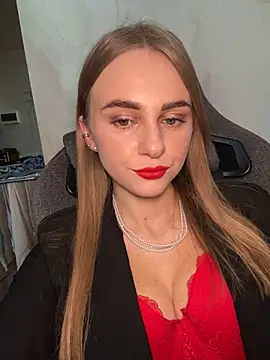 Snapshot of GraceTorrez chatting on 01-28-25, 01:05 GraceTorrez online show from 01-28-25, 01:05