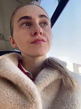 Snapshot of GraceTorrez chatting on 02-27-25, 01:17 GraceTorrez online show from 02-27-25, 01:17