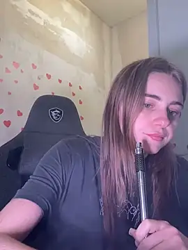 Snapshot of GraceTorrez chatting on 03-05-25, 09:05 GraceTorrez online show from 03-05-25, 09:05