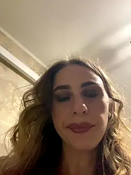 Snapshot of GraceTorrez chatting on 09-19-25, 04:18 GraceTorrez online show from 09-19-25, 04:18