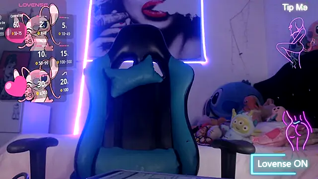 MartinaFonse online show from 10-03-25, 12:46