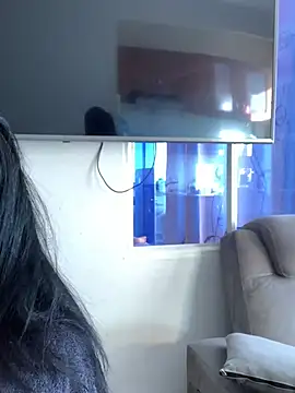 Snapshot of Sara_luna_ chatting on 02-26-25, 10:36 Sara luna online show from 02-26-25, 10:36