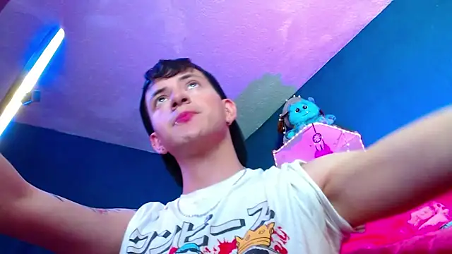 GabyThoms online show from 12-16-24, 09:52