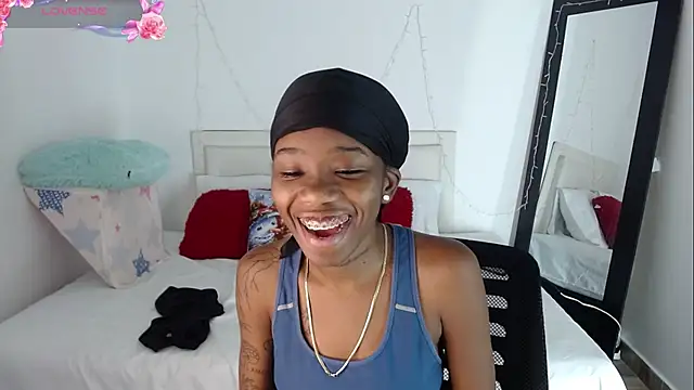 Snapshot of Rihana_hot01 chatting on 12-04-24, 08:01 Rihana hot01 online show from 12-04-24, 08:01