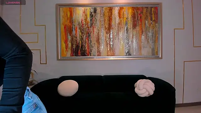 AbbyDalton online show from 10-17-25, 07:05