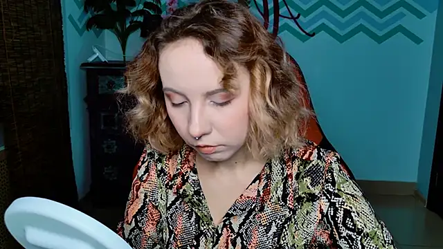 JasmineMilko online show from 10-08-25, 05:05