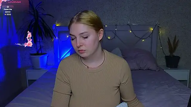 Snapshot of Catherine_River chatting on 03-21-26, 03:59 Catherine River online show from 03-21-26, 03:59