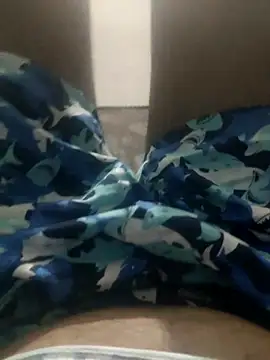 Snapshot of HandsomeHunky1 chatting on 03-06-25, 02:08 HandsomeHunky1 online show from 03-06-25, 02:08