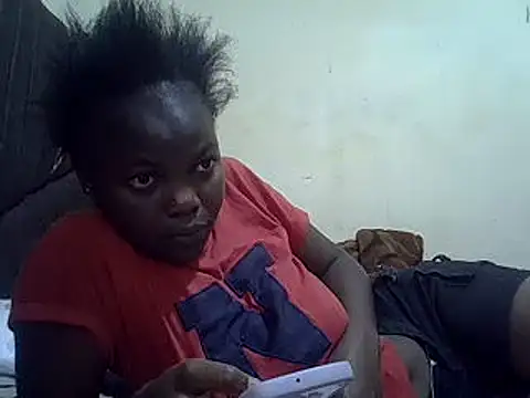 Snapshot of pretty_vivy chatting on 02-16-25, 05:15 pretty vivy online show from 02-16-25, 05:15