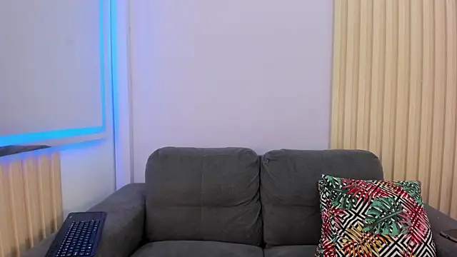 NicoleHaley online show from 02-27-25, 09:25