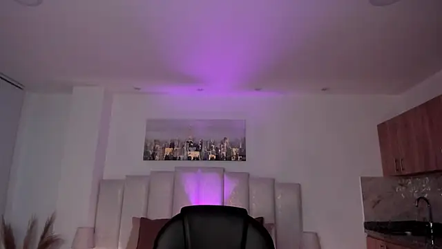 amelie jhons online show from 09-17-25, 07:59