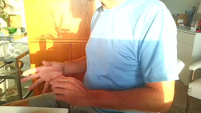 costanza7070 online show from 12-15-25, 12:04