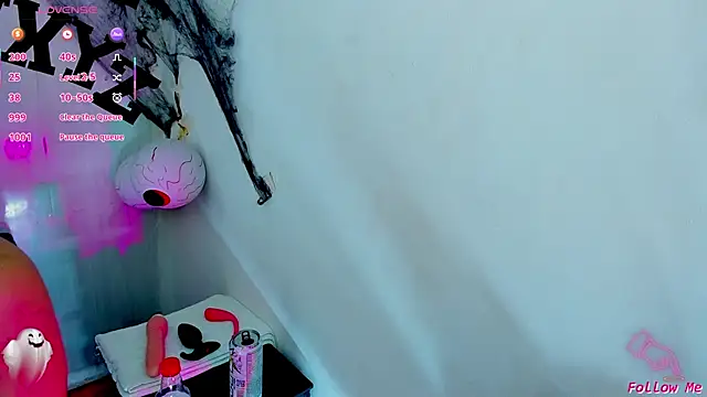 Piggy Eddy online show from 11-03-25, 04:25